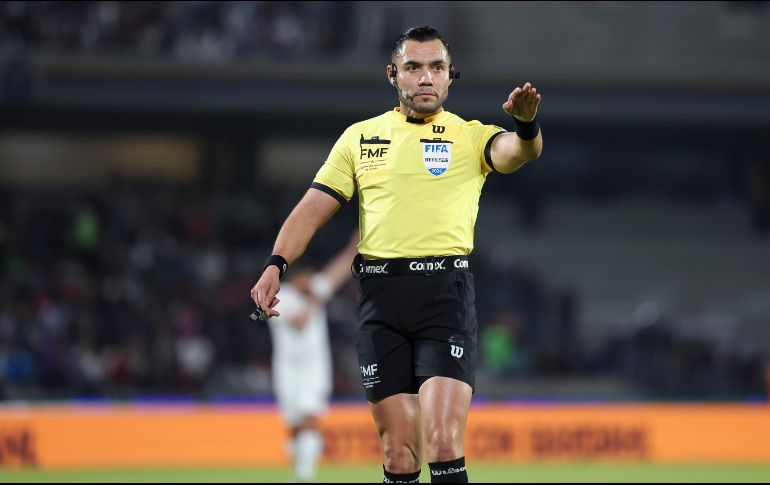 En medio de las críticas que suele recibir el conocido “Gato” Ortiz por algunas de sus decisiones arbitrales, existe una estadística que podría resultar favorable para el conjunto rojiblanco. IMAGO7