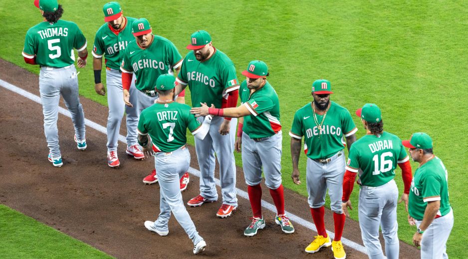Enalteció la labor de la defensiva, al considerar que fue clave para mantener el encuentro cerrado hasta que la ofensiva encontró la fórmula para fabricar las carreras de la victoria. EFE / C. Ramírez