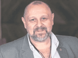 Guillermo de Anda, estudioso del inframundo maya