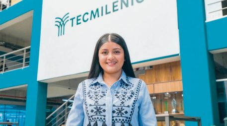 Una estudiante beneficiaria del programa Legado cursa su carrera universitaria con beca. ESPECIAL