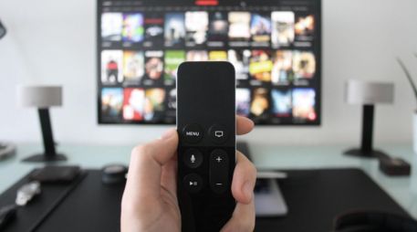 Netflix, HBO Max, Disney+ y otras plataformas ya cuentan en su catálogo con varias de las producciones que buscan llevarse la estatuilla. CANVA
