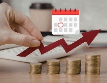 Los trabajadores reciben una parte de las ganancias obtenidas en una empresa o un patrón por la actividad productiva o los servicios que ofrece. CANVA.