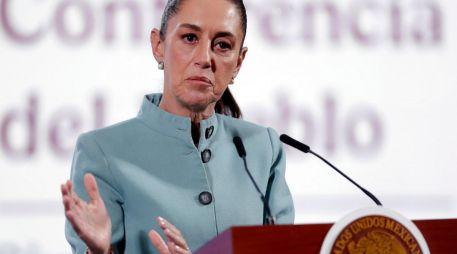 Sheinbaum indicó con calma que abordará el tema el próximo lunes durante su conferencia matutina. EFE/EFE/ Isaac Esquivel