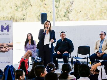 Fabiola Loya Hernández destacó la importancia de promover la igualdad entre niñas y niños desde la educación básica. ESPECIAL