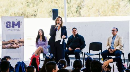 Fabiola Loya Hernández destacó la importancia de promover la igualdad entre niñas y niños desde la educación básica. ESPECIAL