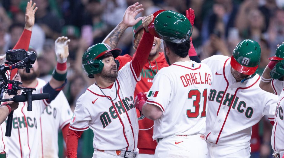 La novena mexicana llega con los ánimos encendidos ante el duelo contra Estados Unidos, desde Texas; mira el partido EN VIVO. EFE / ARCHIVO