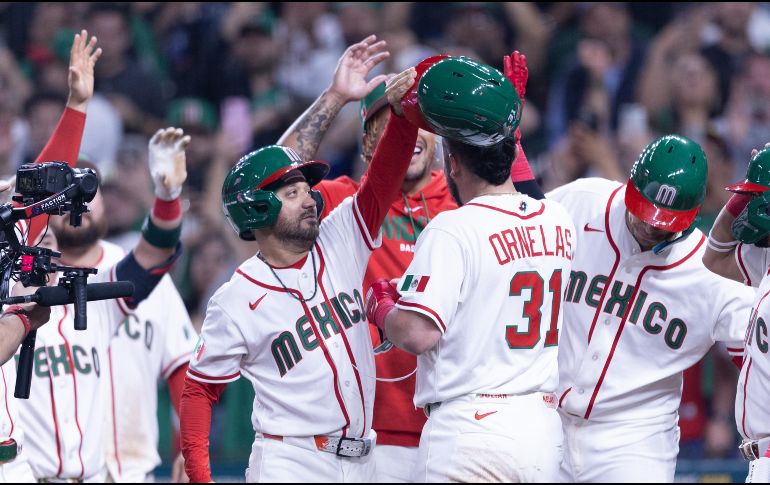 La novena mexicana llega con los ánimos encendidos ante el duelo contra Estados Unidos, desde Texas; mira el partido EN VIVO. EFE / ARCHIVO
