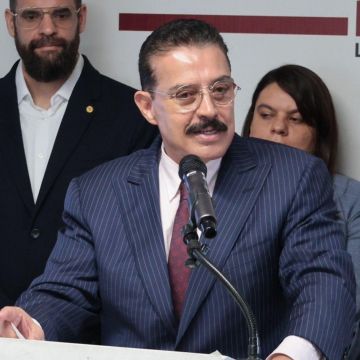 Lomelí Bolaños aseveró que la implementación de la Tarjeta Única Al Estilo Jalisco 