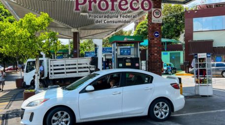 La Procuraduría busca fomentar prácticas de consumo más informadas entre los automovilistas. EL INFORMADOR/ARCHIVO