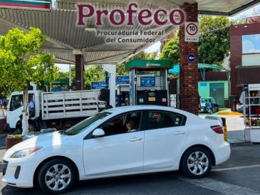 La Procuraduría busca fomentar prácticas de consumo más informadas entre los automovilistas. EL INFORMADOR/ARCHIVO