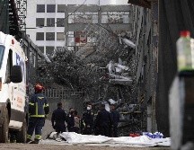 Las labores de rescate se mantienen activas mientras autoridades buscan descartar la presencia de más víctimas. SUN/D. Sánchez
