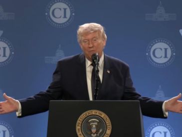 Trump afirma que el Gobierno cubano está por colapsar y menciona posible “toma de control amistosa”. EFE