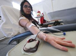 Las transfusiones de sangre son realizadas cuando los pacientes no pueden generar suficientes plaquetas propias en su medula ósea. SUN/ARCHIVO