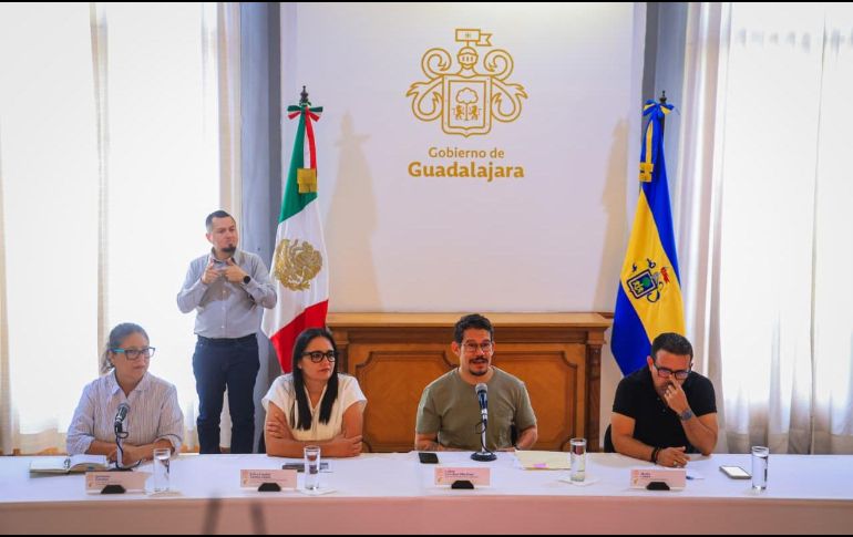 Además de la estrategia 