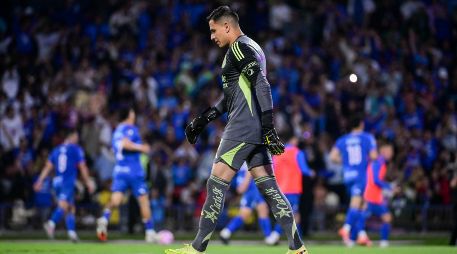 El América se encuentra a la espera de realizar los estudios correspondientes para determinar la gravedad exacta de la lesión. IMAGO7.