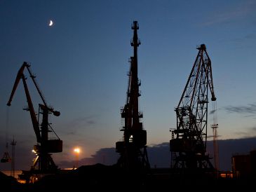 Los ministros de Energía del G7 anunciaron el martes que apoyaban en principio "la implementación de medidas proactivas para abordar la situación, incluido el uso de reservas estratégicas". Unsplash