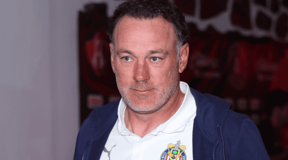 Para el técnico argentino de Chivas, la versatilidad del joven mexicano para jugar como carrilero sería de gran ayuda en su idea táctica. IMAGO7 / ARCHIVO