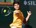 Alcaraz  mantiene un inicio de temporada perfecto (15-0), tras haber ganado el US Open y el torneo ATP 500 de Doha. EFE/J. Mabanglo