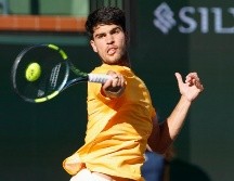 Alcaraz  mantiene un inicio de temporada perfecto (15-0), tras haber ganado el US Open y el torneo ATP 500 de Doha. EFE/J. Mabanglo