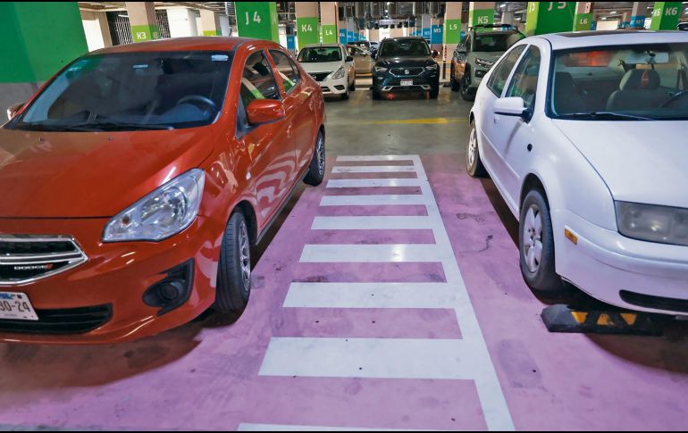 Los espacios tienen dimensiones especiales que facilitan el descenso de menores y el manejo de carriolas. ESPECIAL