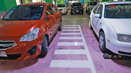 Los espacios tienen dimensiones especiales que facilitan el descenso de menores y el manejo de carriolas. ESPECIAL