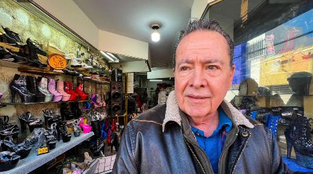 Existen zapaterías en Jalisco que ofrecen descuentos a los adultos mayores con la tarjeta Inapam. EL INFORMADOR / ARCHIVO