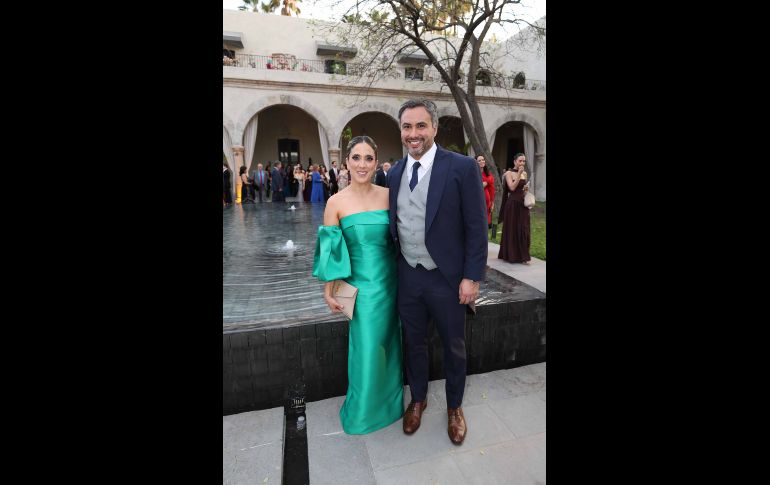Marisa Gutiérrez Soto y Ángel Eduardo Márquez. GENTE BIEN JALISCO / Boda de Ana Paula Flores Loyo y Juan Pablo Gutiérrez Soto