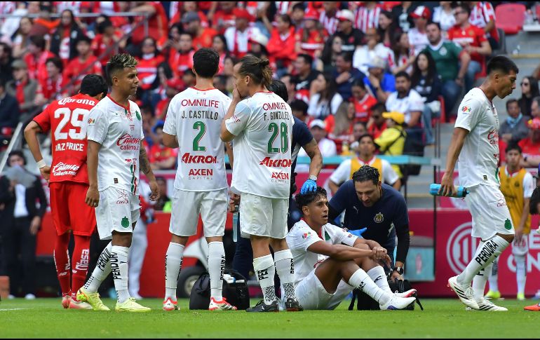 El encuentro de Chivas contra Santos en el Estadio AKRON peligra con dos considerables bajas. Imago7 / ARCHIVO