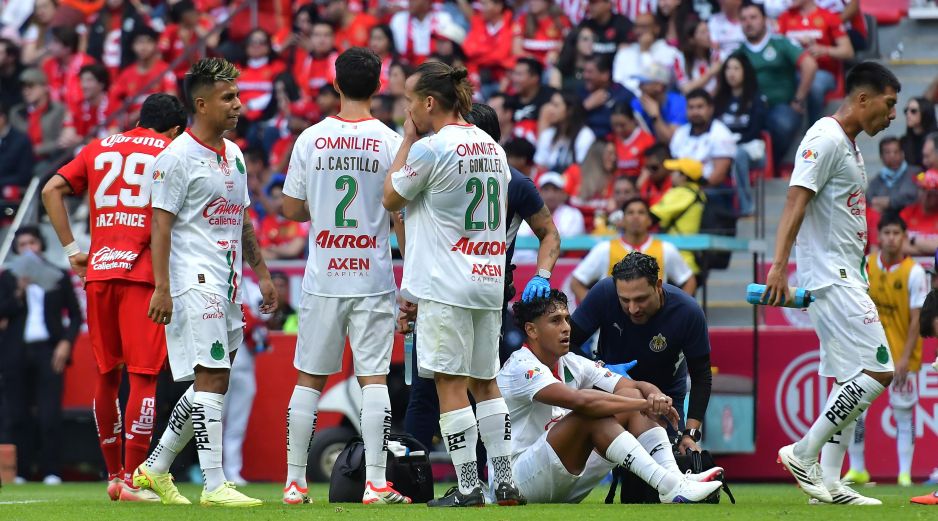 El encuentro de Chivas contra Santos en el Estadio AKRON peligra con dos considerables bajas. Imago7 / ARCHIVO