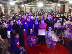Fotografía del homenaje póstumo a Blanca Esthela Álvarez, quien fungió como regidora del municipio de La Manzanilla de la Paz. ESPECIAL
