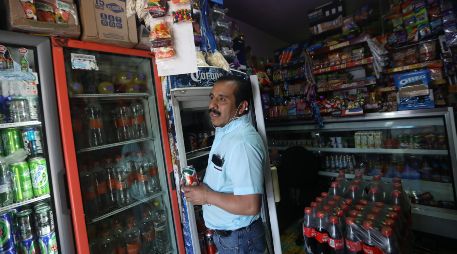 Muchas de estas tiendas aún presentan rezagos tecnológicos. EFE/S. Gutiérrez