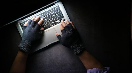 En 2022, grupos de 'hackers' vinculados a Irán atacaron servicios gubernamentales en línea, y Albania reaccionó rompiendo las relaciones diplomáticas con Teherán. Unsplash