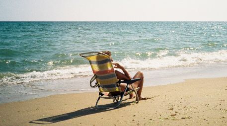 el patrón deberá tener que cubrir el salario ordinario que comúnmente perciben los trabajadores. UNSPLASH / U. DIAS De acuerdo a la LFT durante los días de vacaciones