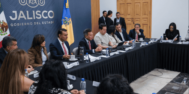 Tren M&eacute;xico-Guadalajara pasar&iacute;a por estos municipios, seg&uacute;n Lemus