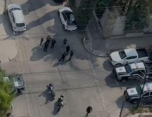 La presencia de patrullas de diversas corporaciones y de un helicóptero provocó alarma entre los vecinos. ESPECIAL