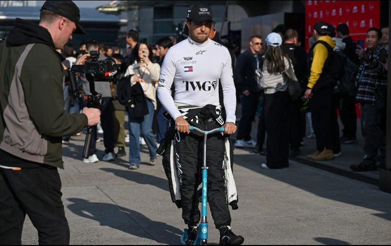 En el GP de China, el piloto mexicano Sergio 