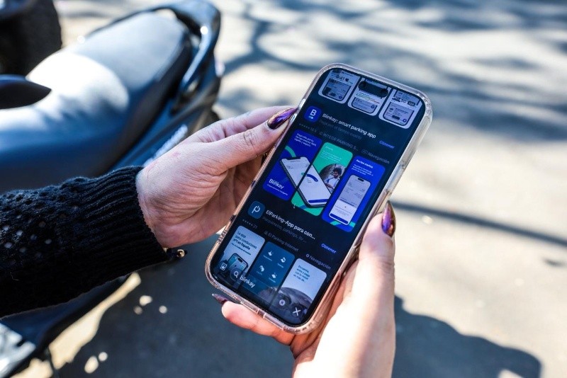 Blinkay es la nueva aplicación para pagar el servicio de estacionamiento por parquímetro en Guadalajara. EL INFORMADOR / A. Navarro&nbsp;