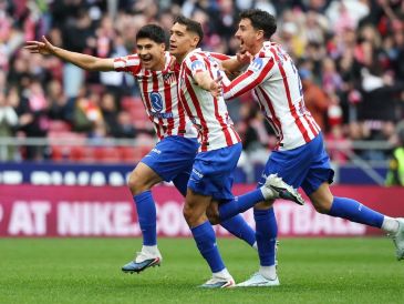 Para el Atlético de Madrid, el triunfo los deja con 57 puntos y les devuelve el tercer lugar de la clasificación. AFP / P. P. Marcou