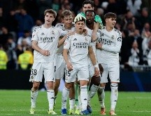 Con diez fechas por disputar, el título parece que estará definido entre Barcelona y Real Madrid. EFE/ S. Pérez.