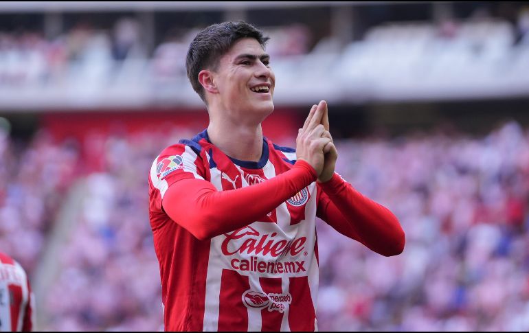 El estratega enfatizó que, tras seguir marcando goles y mantenerse en un gran momento, espera que el delantero pueda ser considerado por Javier Aguirre. IMAGO7.