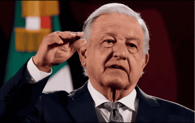 Durante su gobierno, López Obrador firmó un convenio con Cuba para contratar médicos de la isla y traerlos al país y, a su vez, cumplió con envíos de petróleo. EFE/J. Méndez