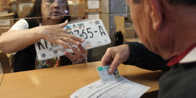 Restan dos semanas de pr&oacute;rroga para realizar cambio de placas sin costo en Jalisco
