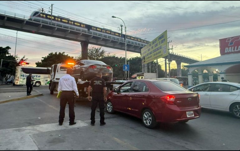La vigilancia pone especial atención en la detección de vehículos que prestan servicio de transporte público sin autorización, con el objetivo de inhibir la operación de unidades irregulares que representan un riesgo para las y los usuarios. CORTESÍA