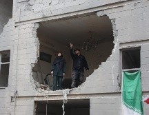 El Ejército también aseguró haber golpeado más de 100 instalaciones de producción de armamento y más de 500 centros de mando y control, además. EFE/A. TAHERKENAREH