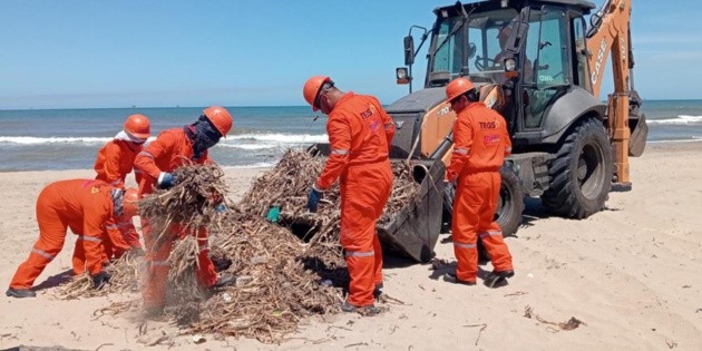Autoridades concluyen contenci&oacute;n de derrame de hidrocarburo en el Golfo de M&eacute;xico