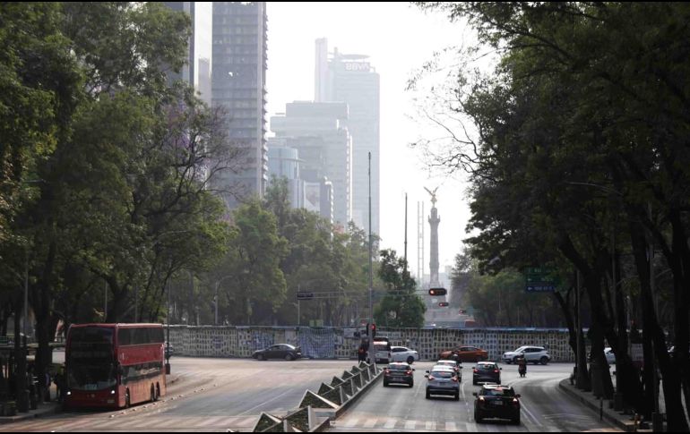 Los conductores de la ZMVM saben que si incumplen con el programa Hoy No Circula, pueden recibir una sanción económica o multa de 20 a 30 UMAs, equivalente aproximadamente a 2 mil 250 y hasta 3 mil 500 pesos en 2026. SUN / ARCHIVO