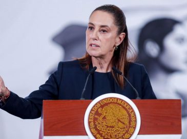 Claudia Sheinbaum, en "La Mañanera del pueblo" de este lunes. EFE / I. Esquivel