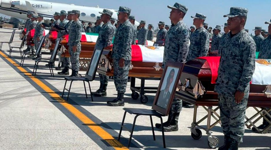 Claudia Sheinbaum reiteró que su gobierno mantendrá el respaldo a las familias de los elementos de las fuerzas armadas y de seguridad que pierden la vida durante operativos contra el crimen organizado. X / @Defensamx1