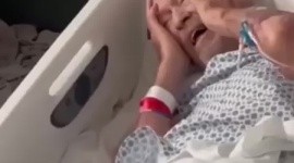 Abuelito de 91 años esperó en terapia intensiva a su esposa para despedirse | VIDEO
