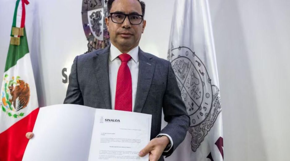 Sinhuhé Téllez apuntó que tiene la confianza de que con la cooperación de todas las instituciones de seguridad se va a salir adelante para lograr un estado más seguro y próspero. FACEBOOK / Rubén Rocha